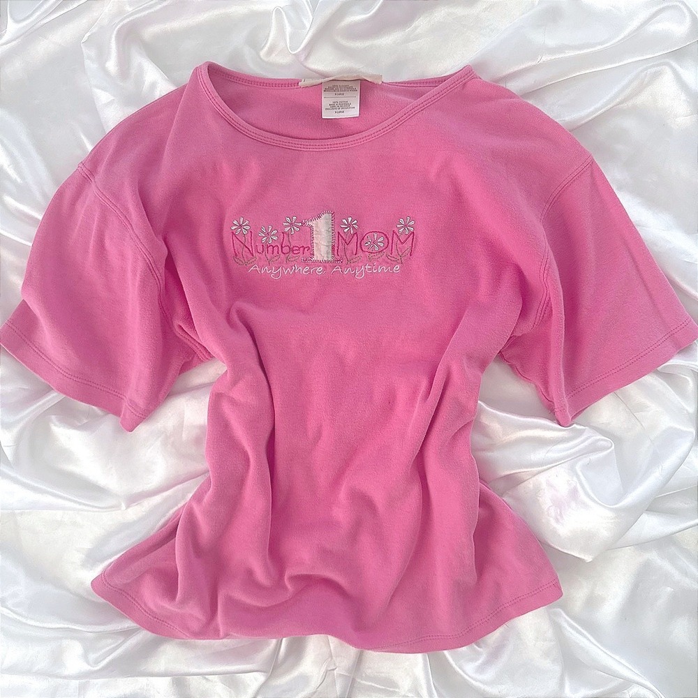 Vintage M&C Sportswear Pink Number 1 Mom Embroidered Short Sleeve Sweatshirt XL